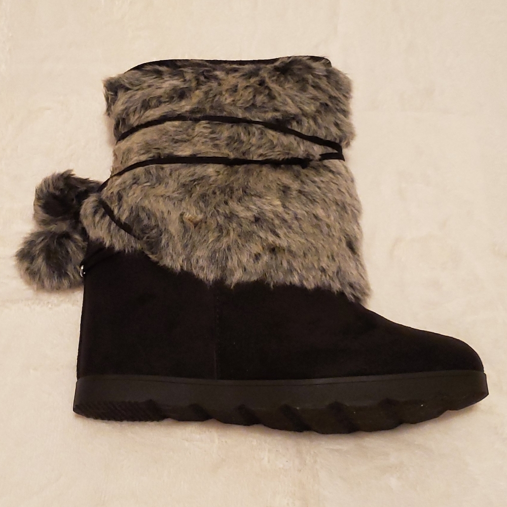Wedge winter boot